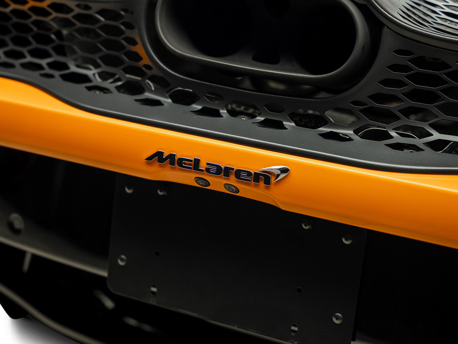 Used 2025 McLaren 750S Spider photo 15
