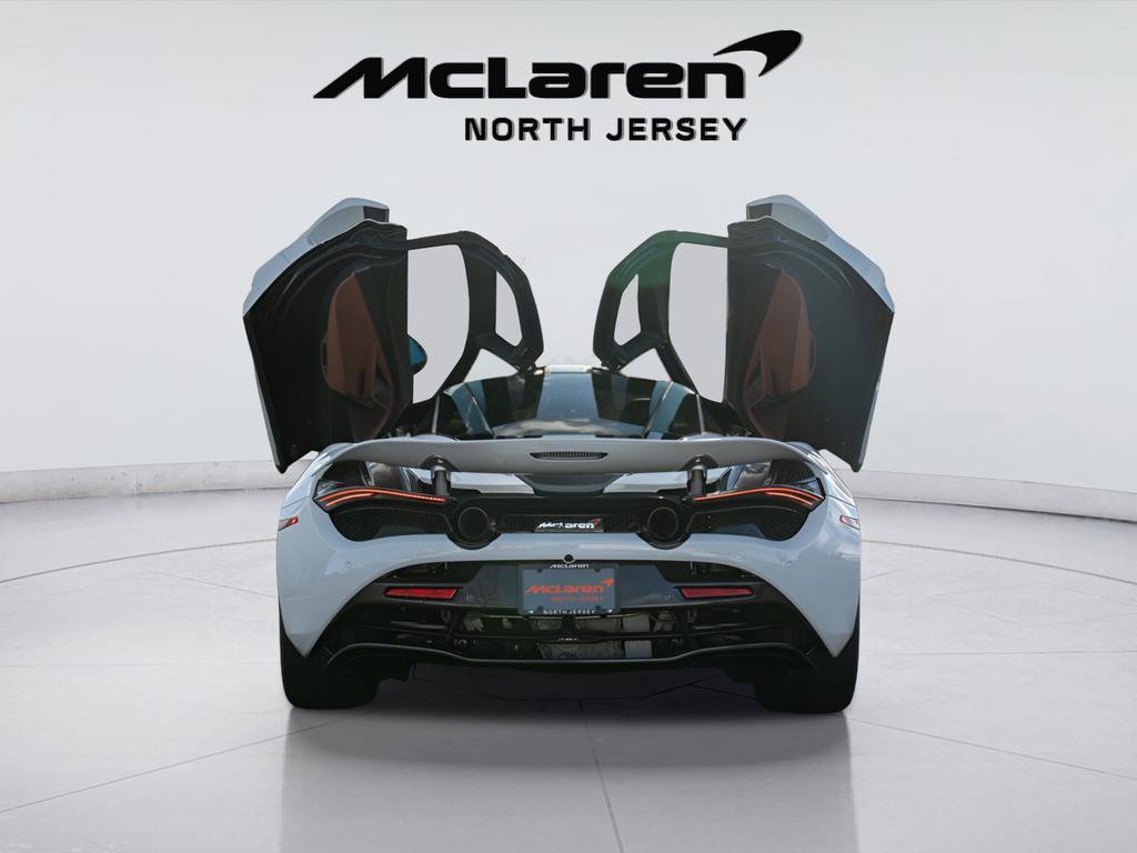 Used 2018 McLaren 720S photo 12