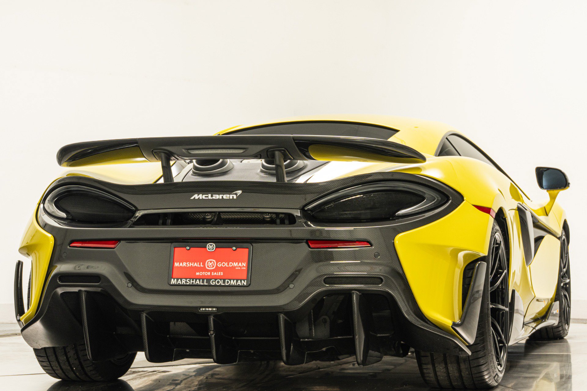 Used 2019 McLaren 600LT photo 9
