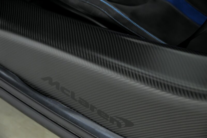 Used 2021 McLaren 720S Spider photo 27