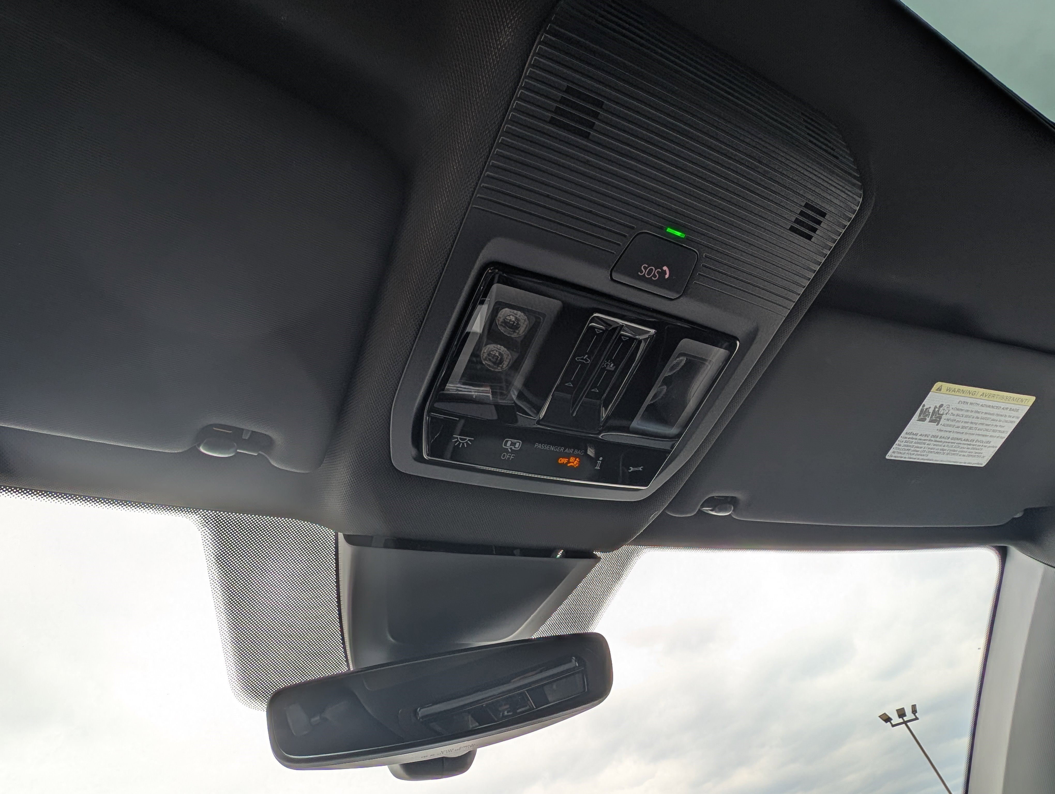 2025 Volkswagen Atlas Cross Sport SEL Premium R-Line