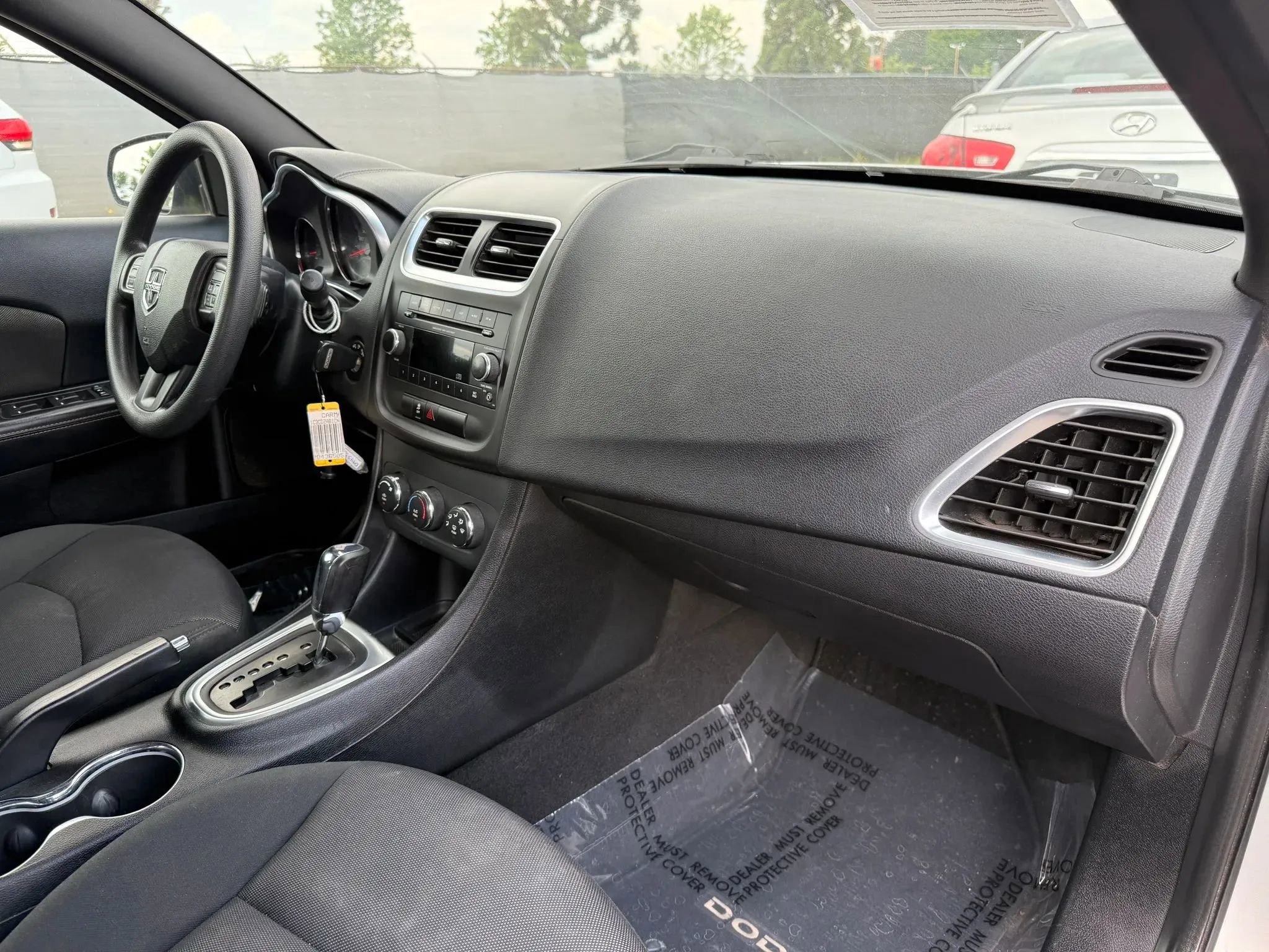 2012 Dodge Avenger SE