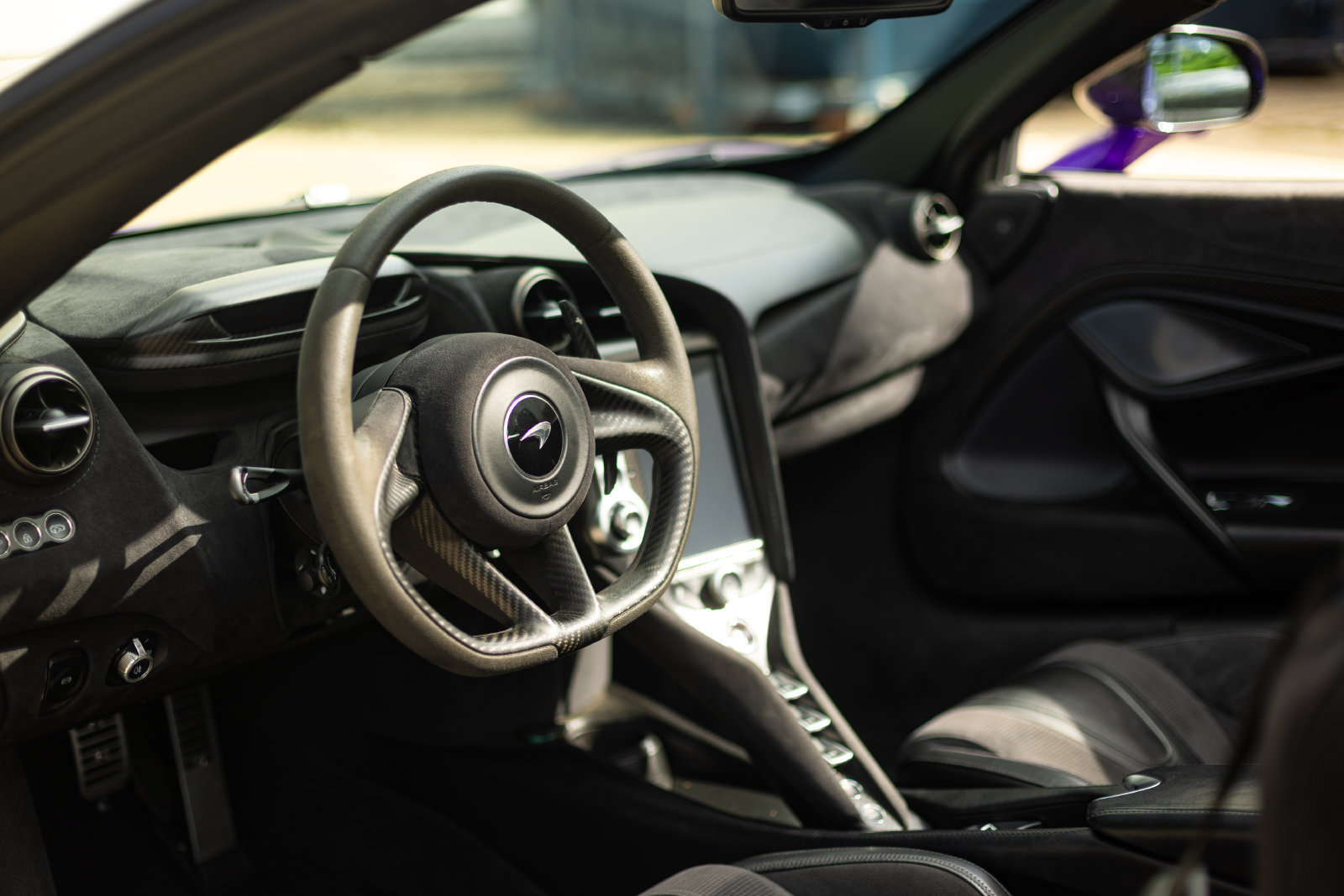Used 2020 McLaren 720S Performance photo 10