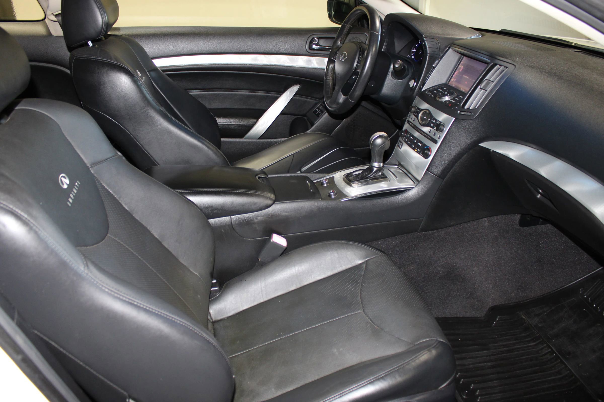 2014 INFINITI Q60 Journey