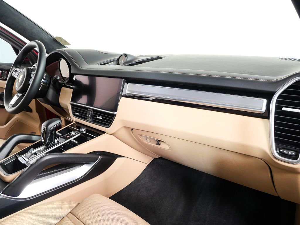 2023 Porsche Cayenne Turbo