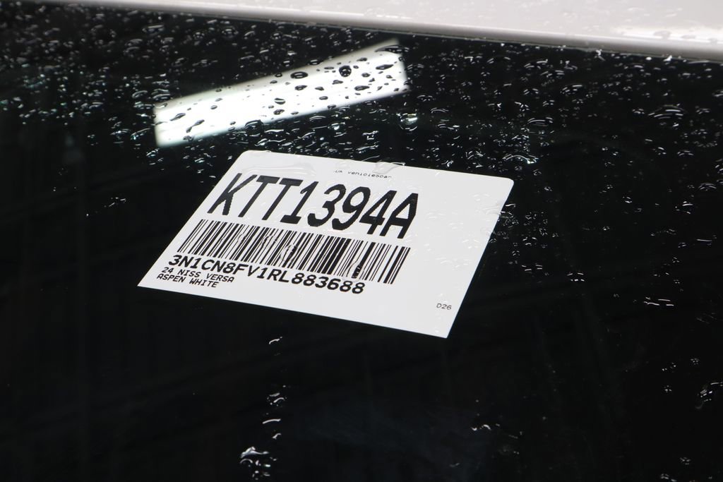 2024 Nissan Versa SR