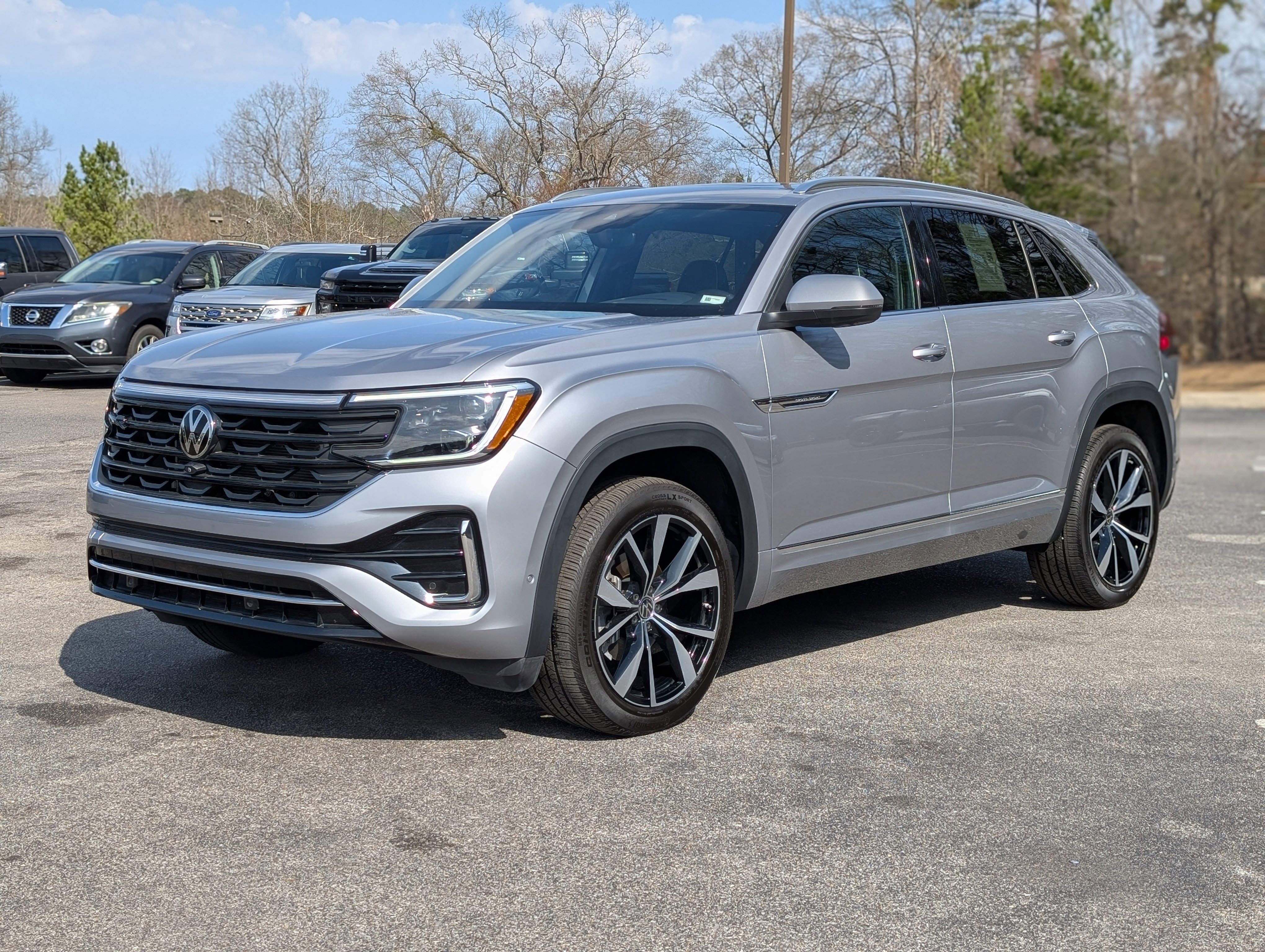 2024 Volkswagen Atlas Cross Sport SEL Premium R-Line