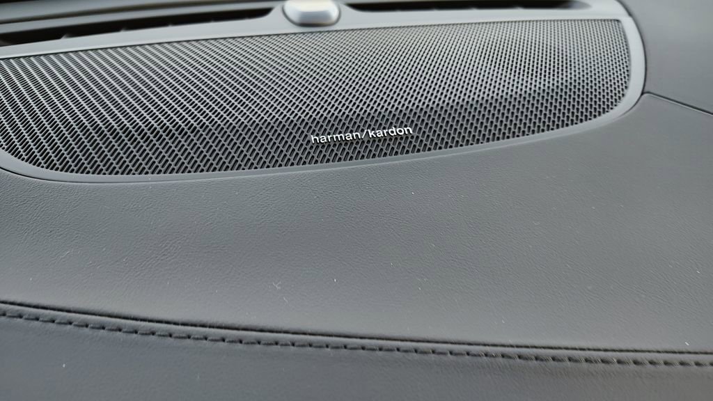 2026 Volvo Xc90 B6 Plus