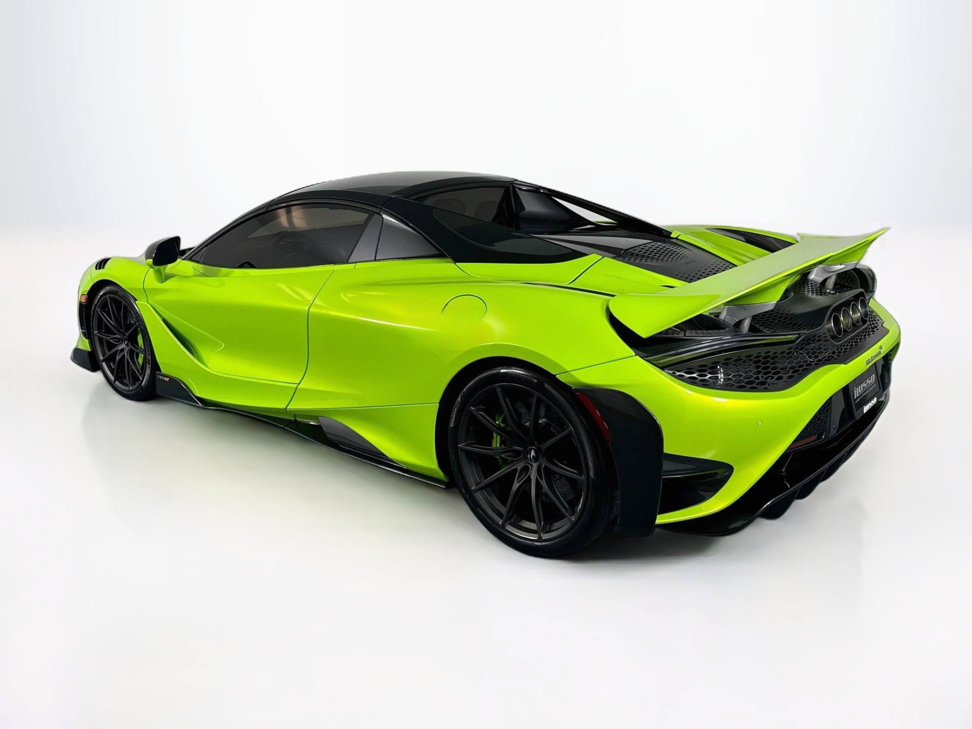 Used 2022 McLaren 765LT photo 86