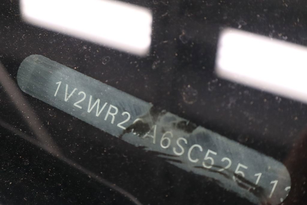 2025 Volkswagen Atlas SE