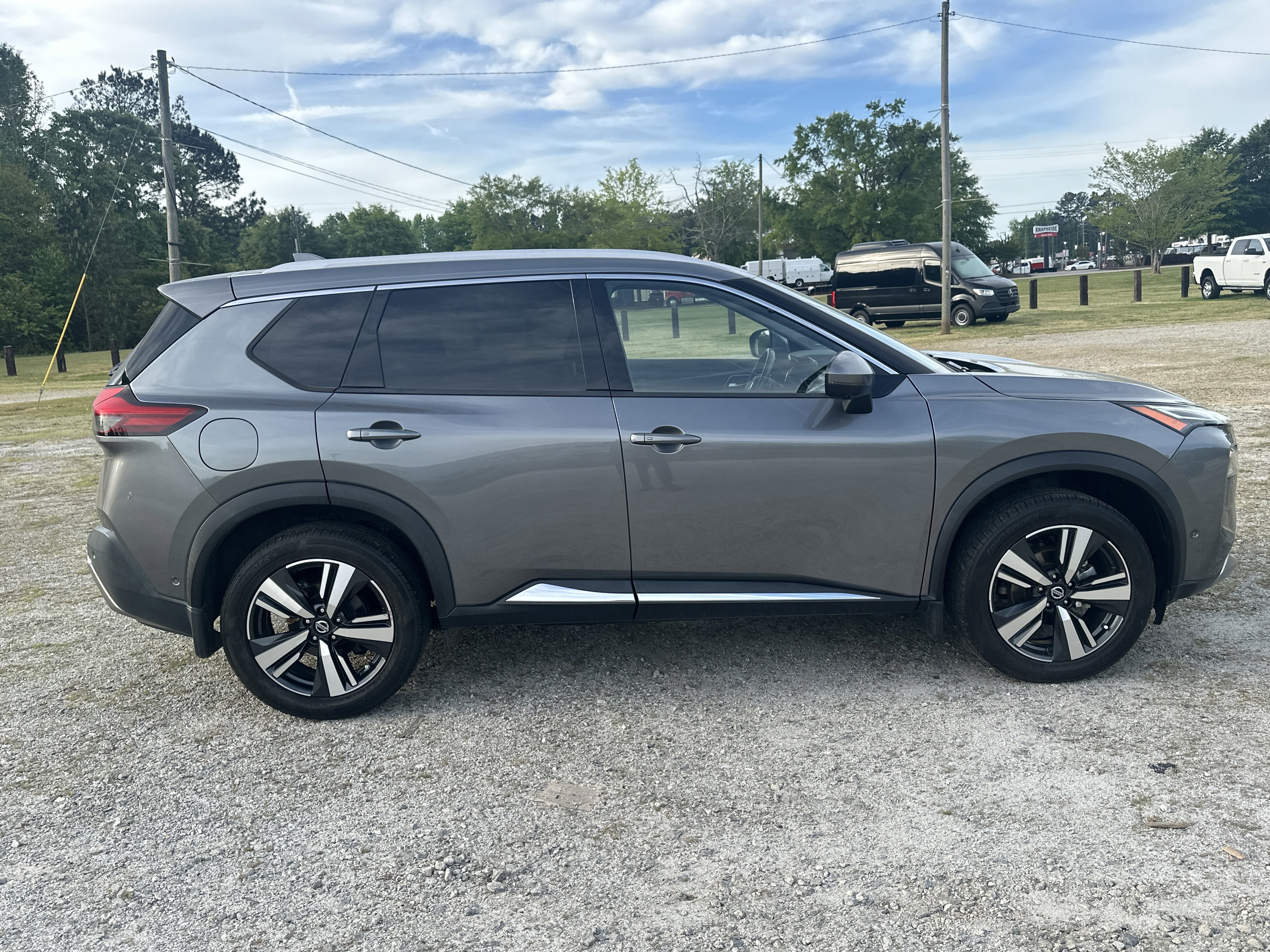 2021 Nissan Rogue Platinum