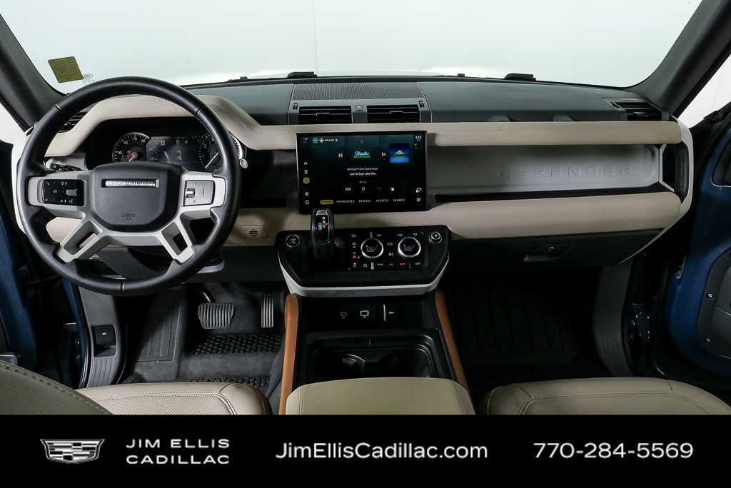 2023 Land Rover Defender 110 SE