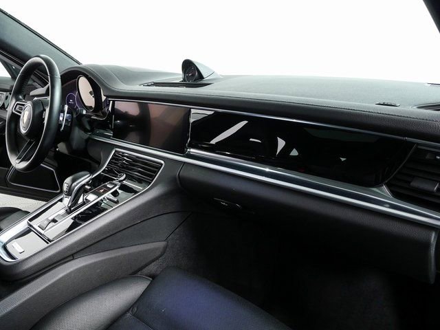 2023 Porsche Panamera