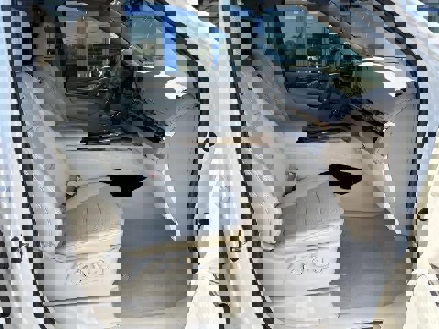 2022 Cadillac Escalade Premium Luxury Platinum