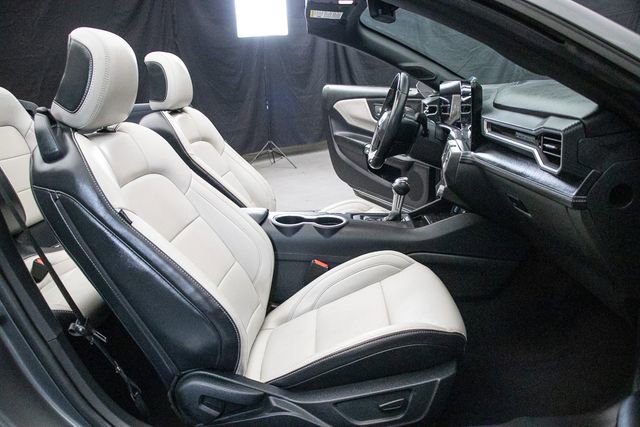 2024 Ford Mustang Premium