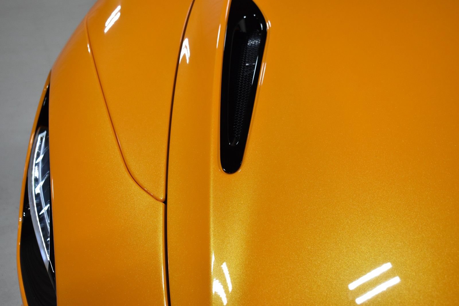 New 2027 McLaren 750S Spider photo 11
