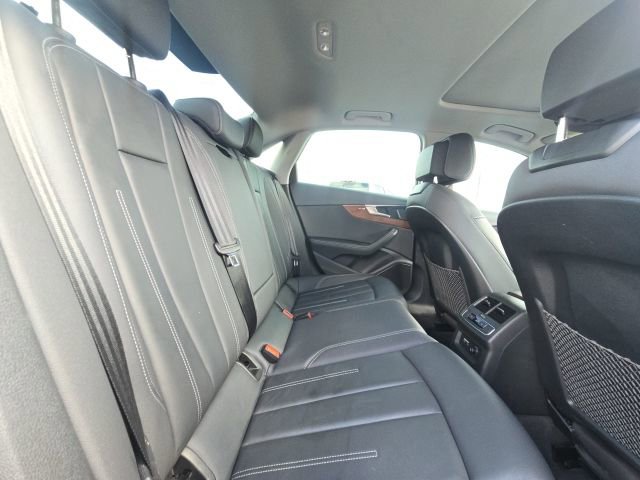 2022 Audi A4 2.0T Premium Plus