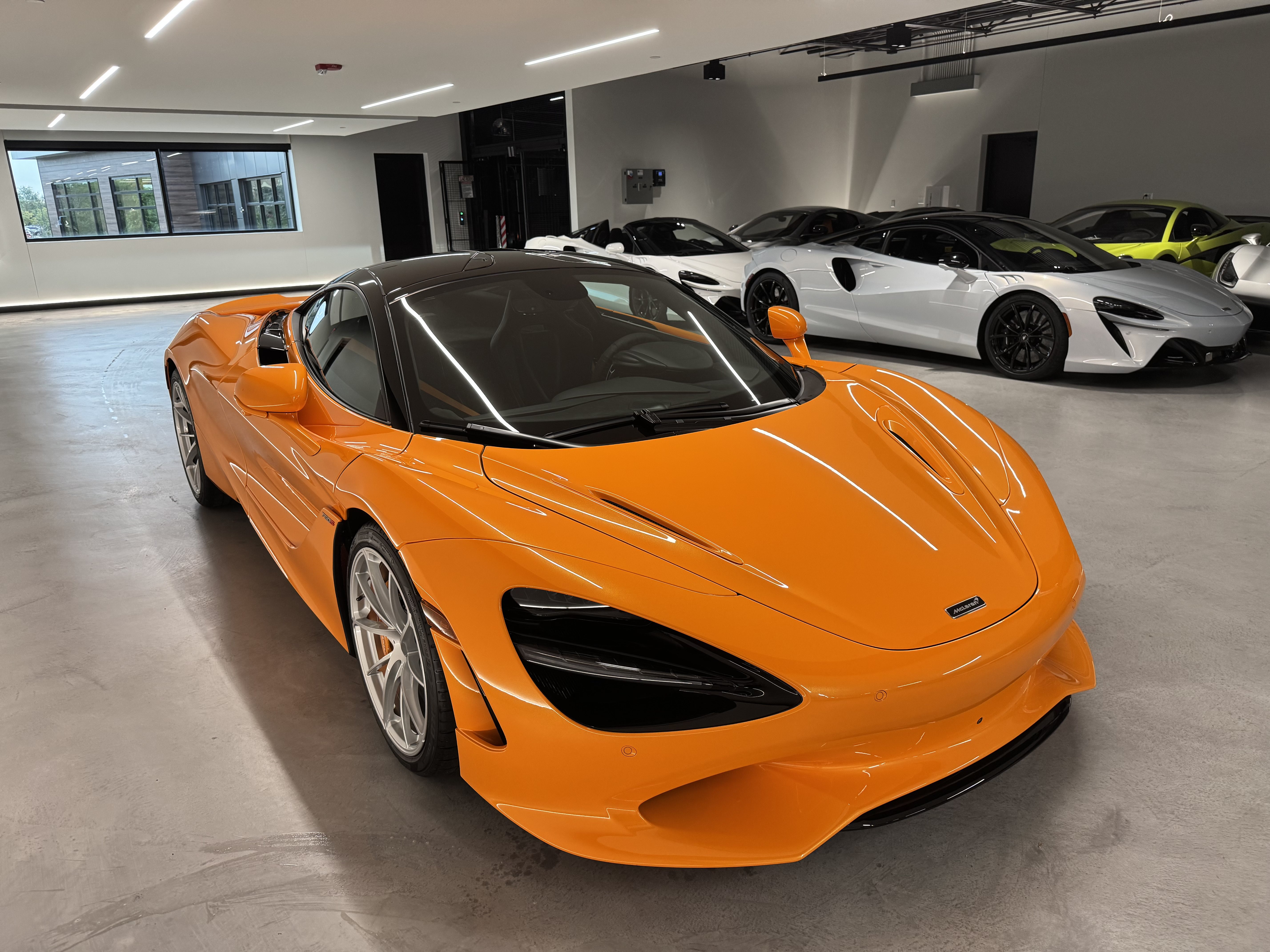Used 2027 McLaren 750S 3
