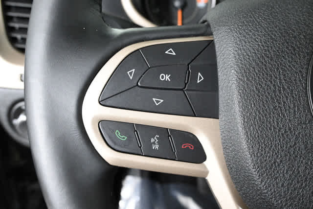 2017 Jeep Cherokee Sport