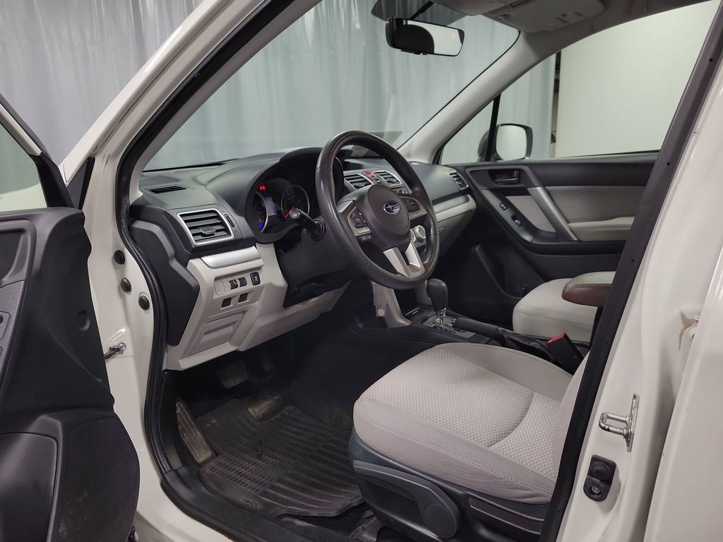 2017 Subaru Forester 2.5i