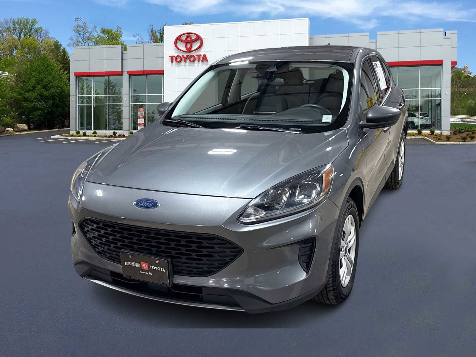 2022 Ford Escape S