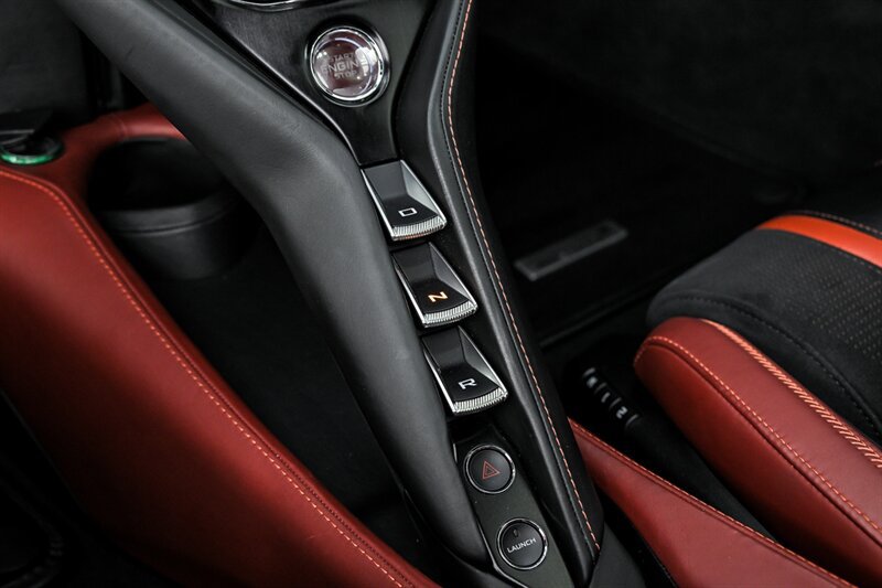 Used 2018 McLaren 720S photo 31