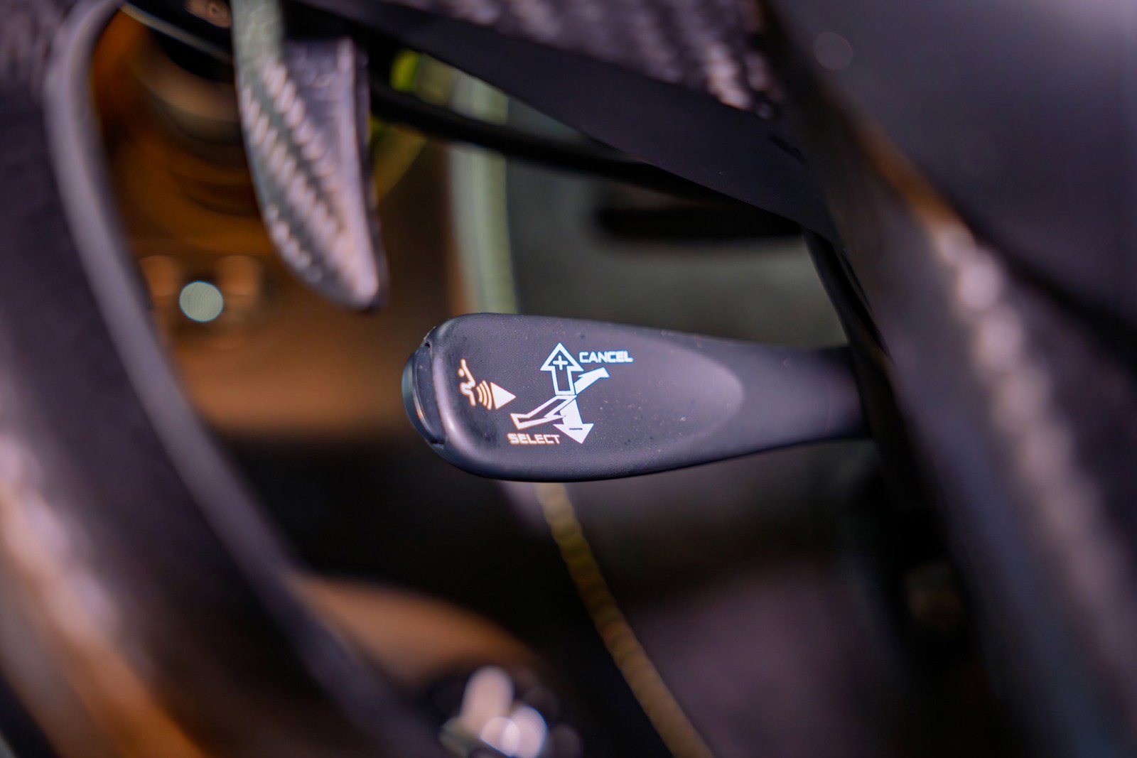 Used 2018 McLaren 720S Performance photo 26