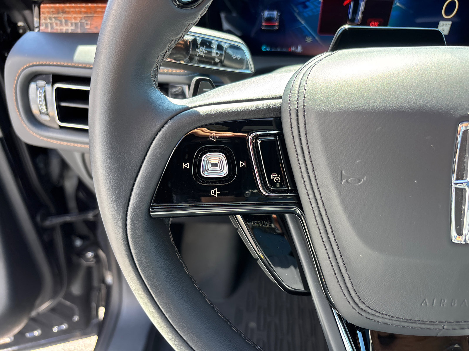 2025 Lincoln Aviator Black Label