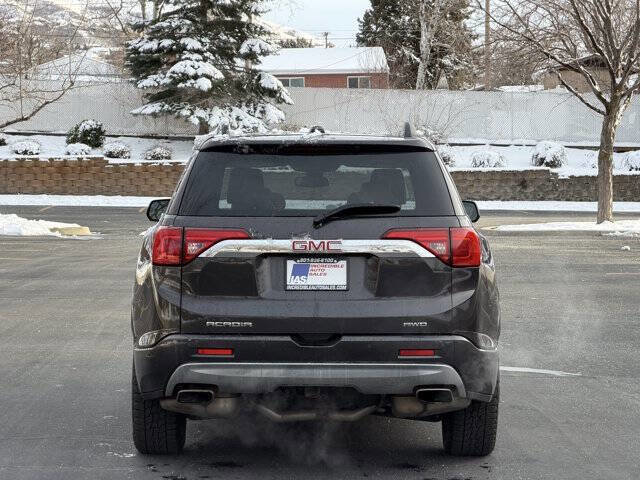 2019 GMC Acadia Denali
