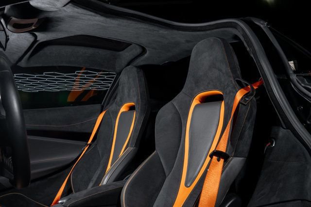Used 2019 McLaren 720S Performance photo 19