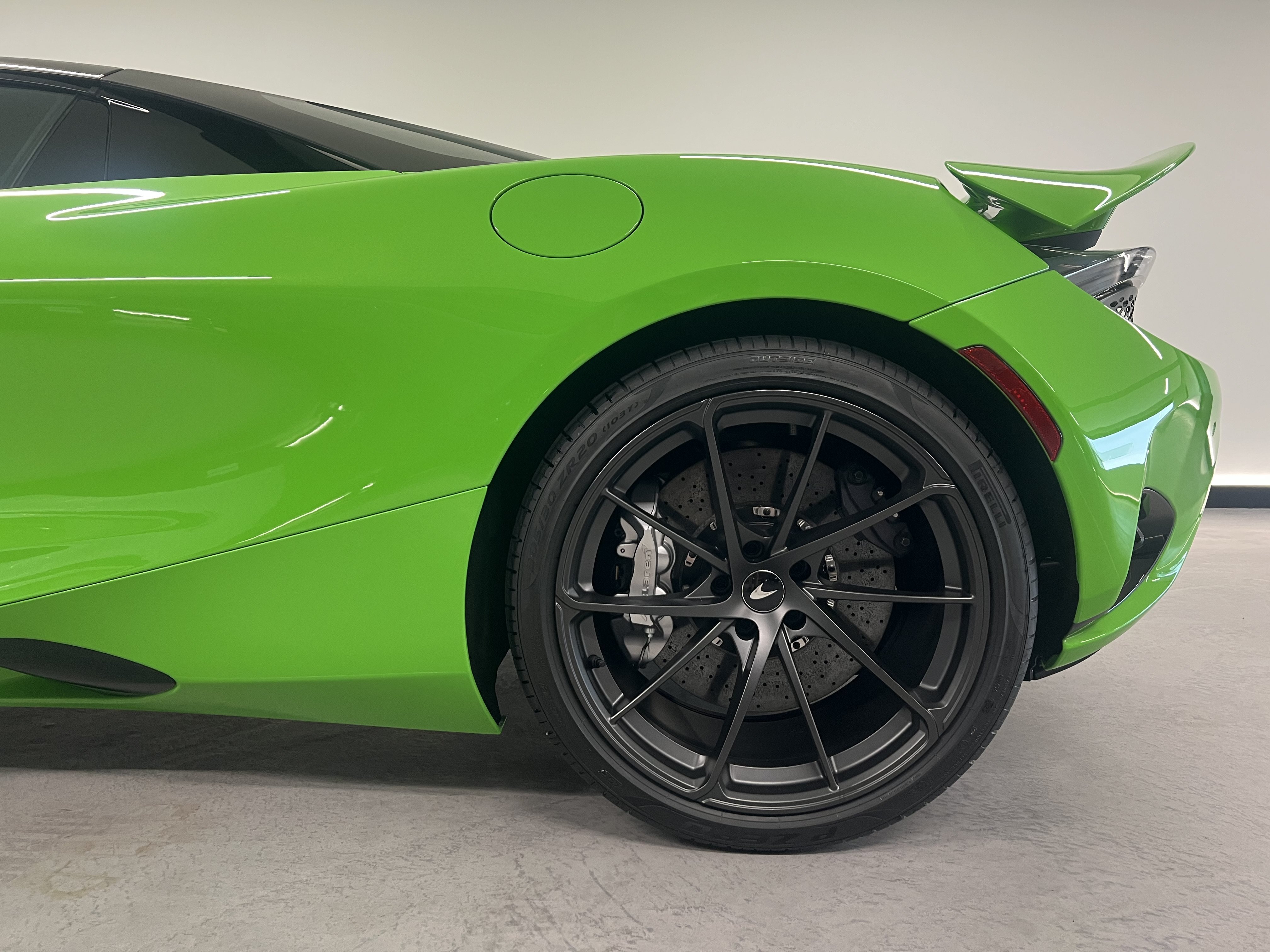 New 2027 McLaren 750S Spider photo 37