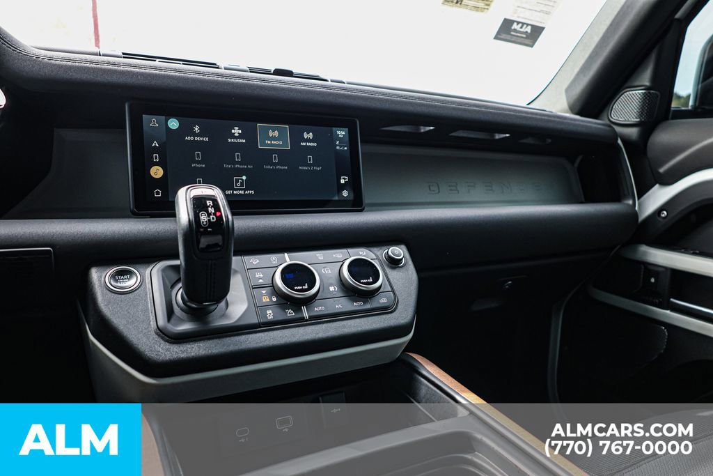 2022 Land Rover Defender 110 X-Dynamic SE