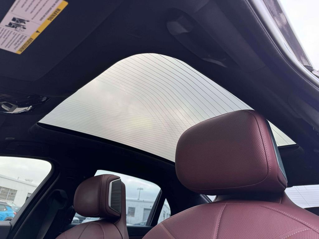 2023 BMW 760i xDrive