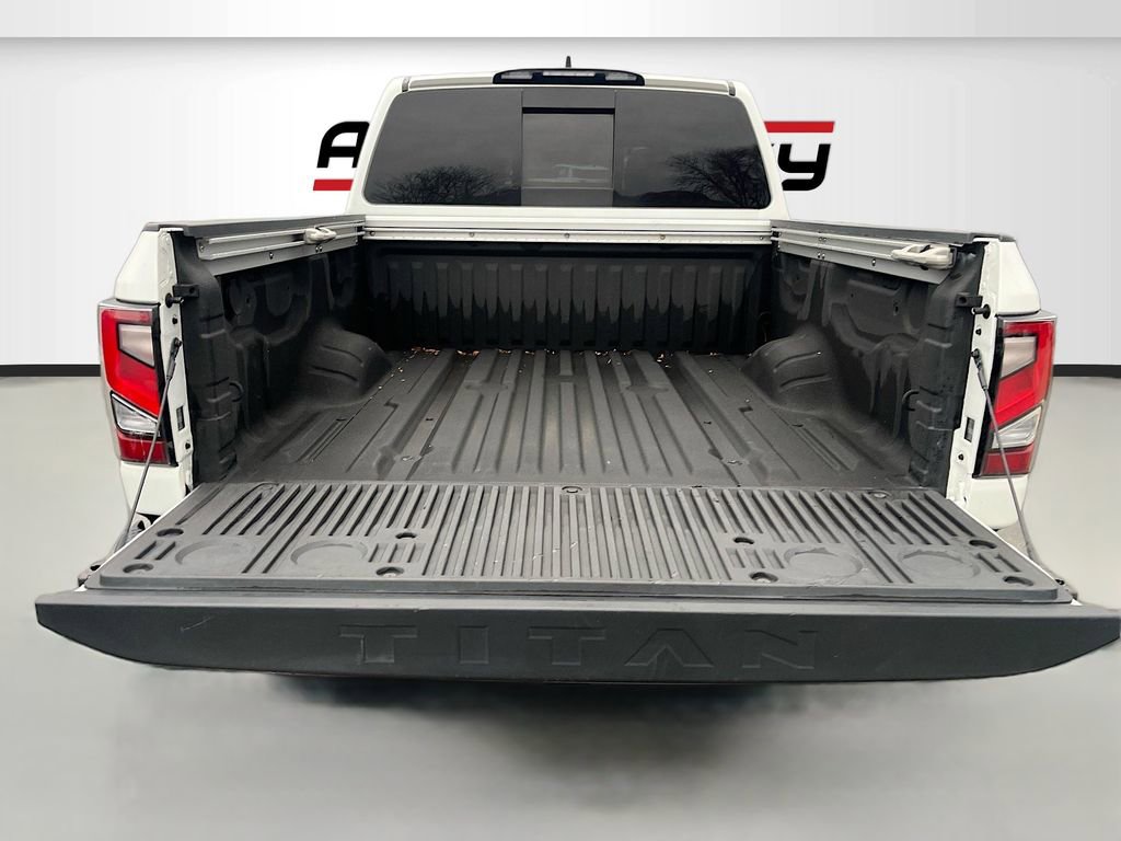 2024 Nissan Titan Platinum Reserve
