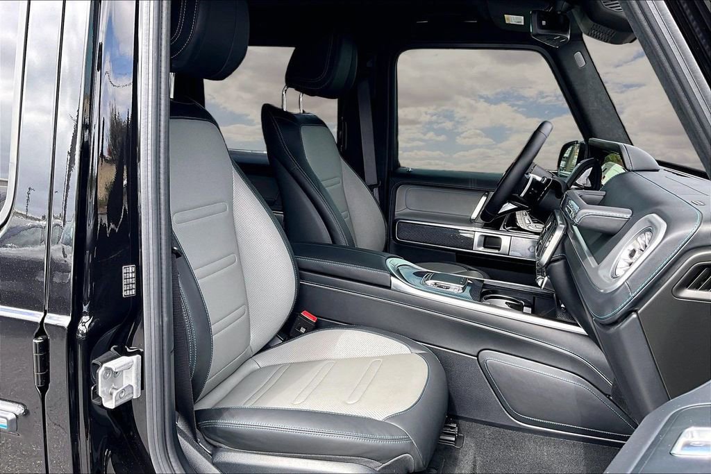 2025 Mercedes-Benz G 580 w/ EQ Technology