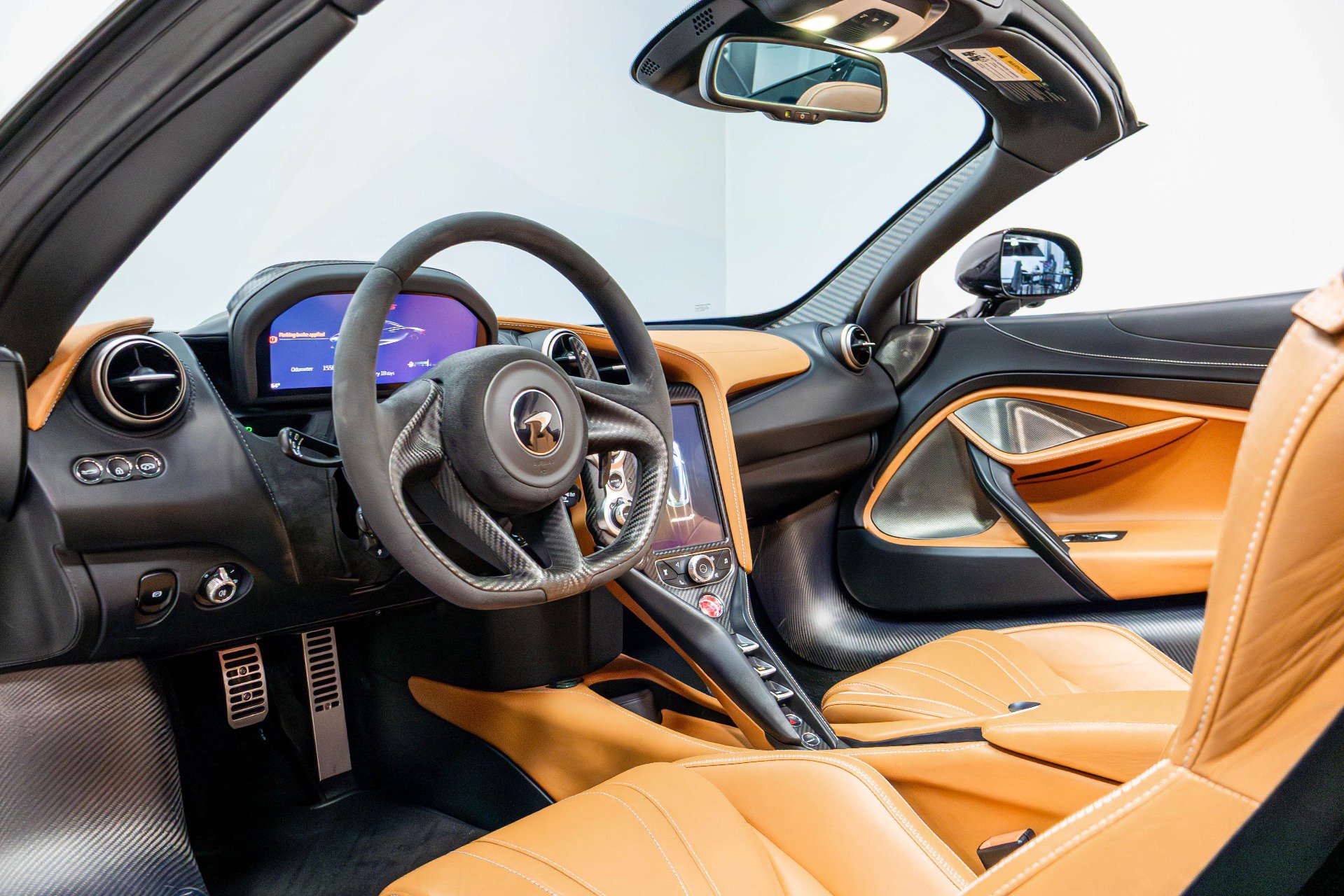 Used 2019 McLaren 720S Luxury photo 10