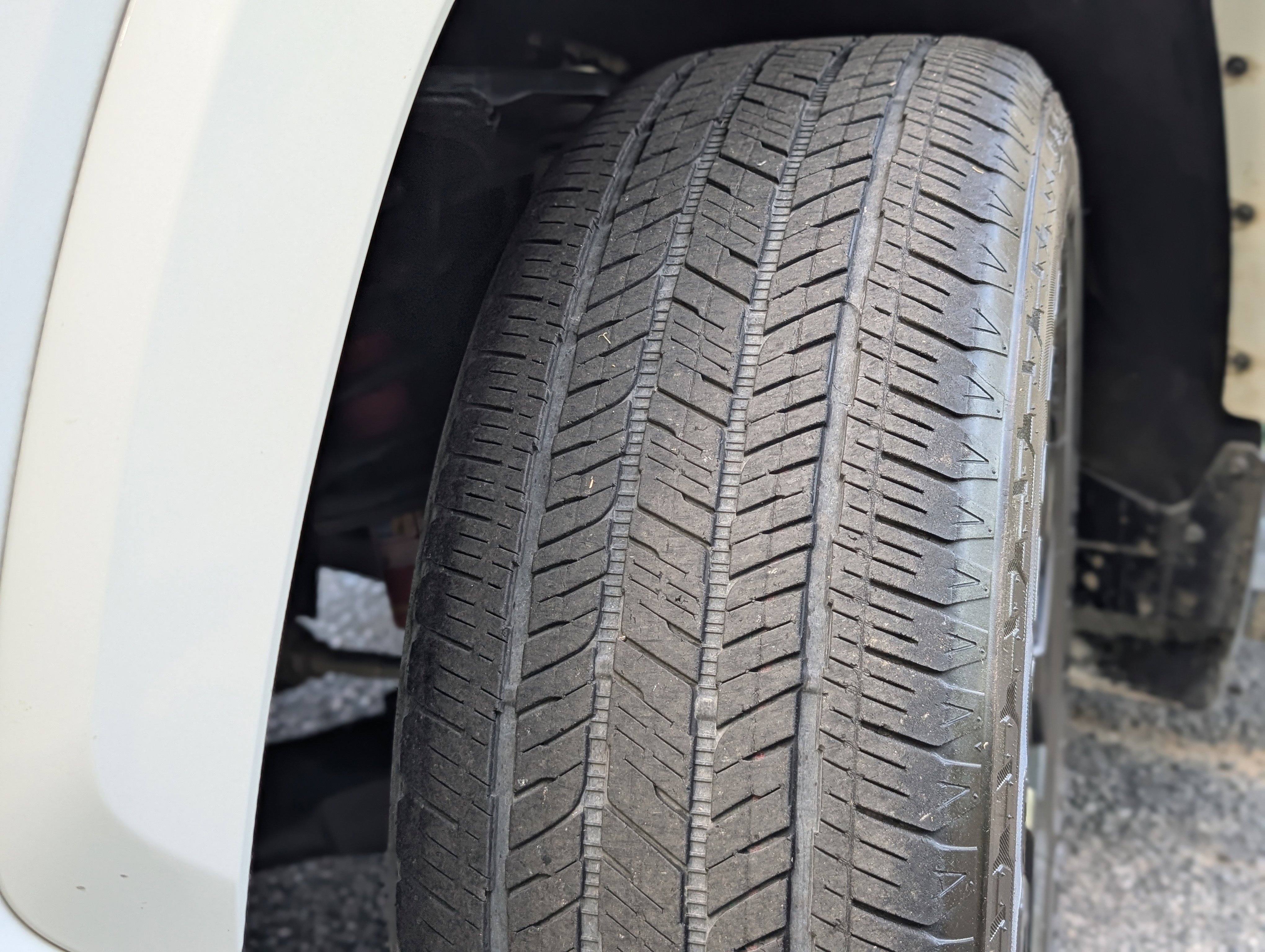 2023 Toyota Sequoia SR5