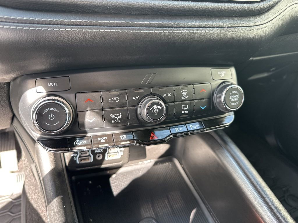 2022 Dodge Durango SXT