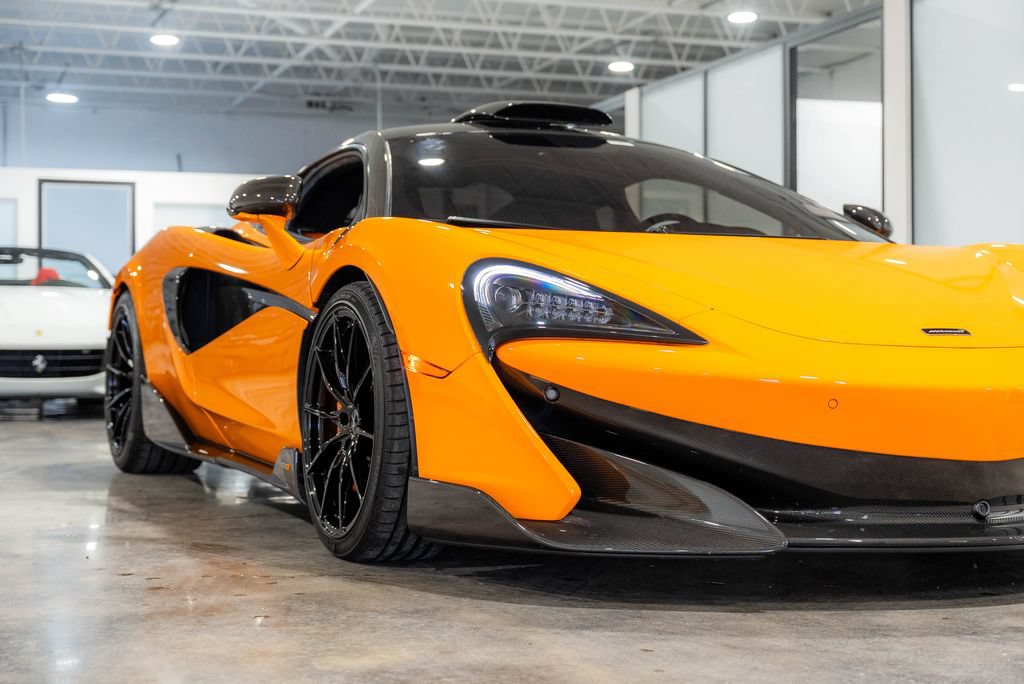 Used 2019 McLaren 600LT photo 9