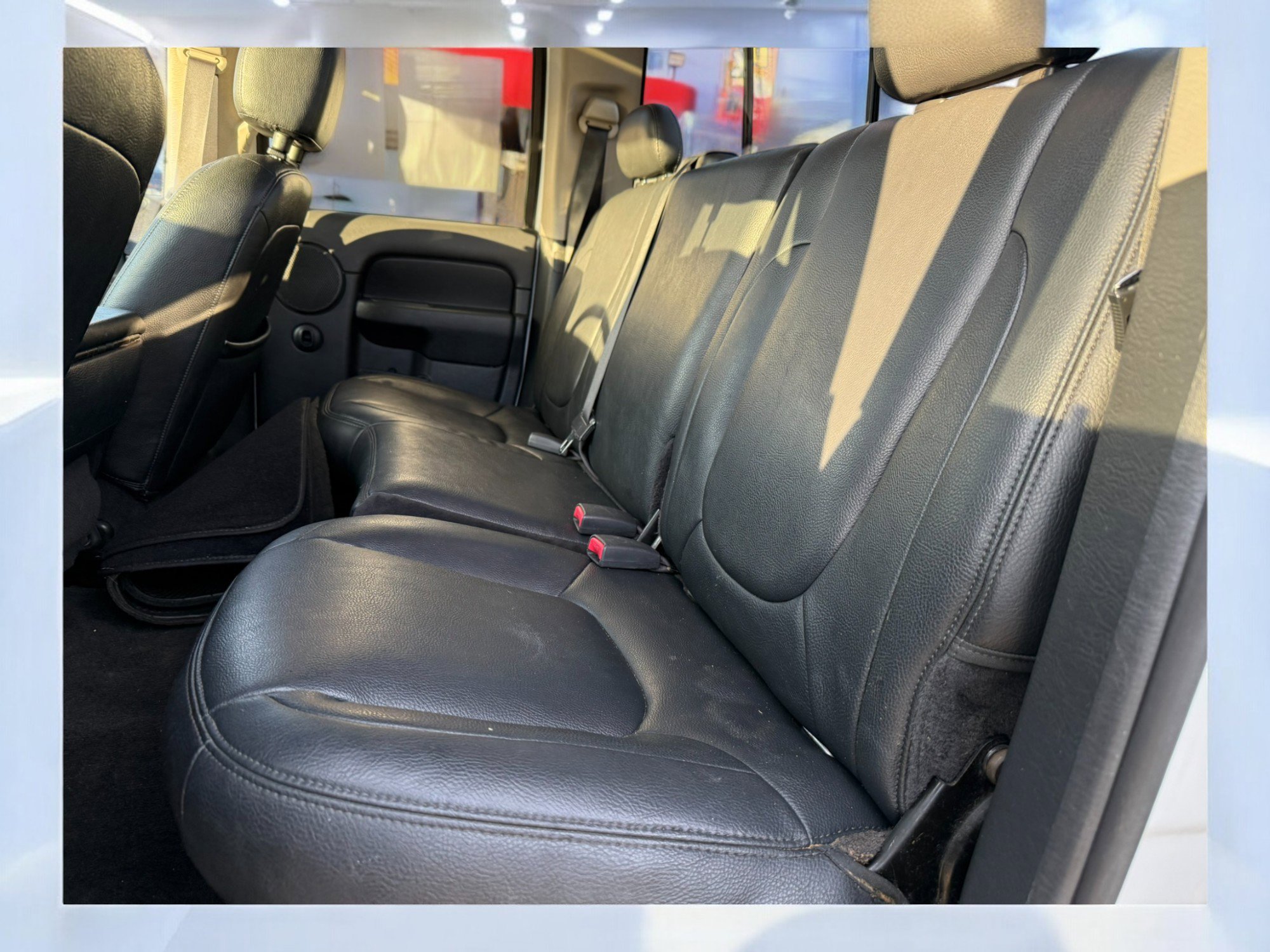 2005 Dodge Ram 1500 Truck SLT