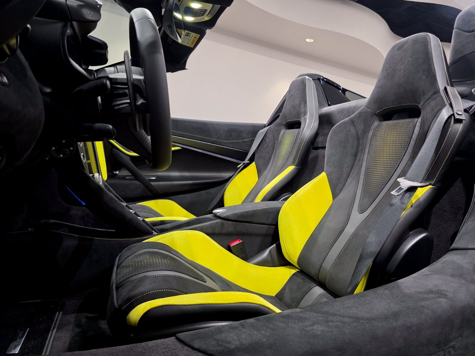 New 2027 McLaren 750S Spider photo 7
