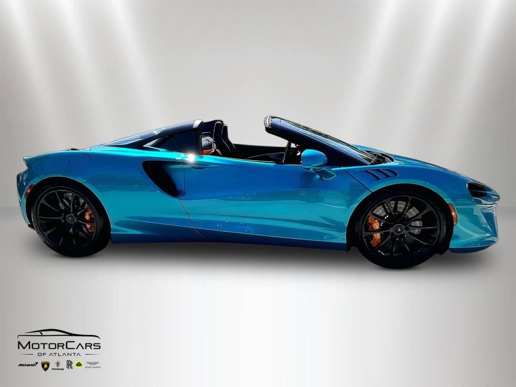 2026 McLaren Artura Spider