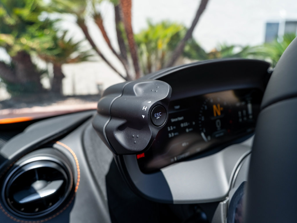 New 2027 McLaren 750S Spider photo 13