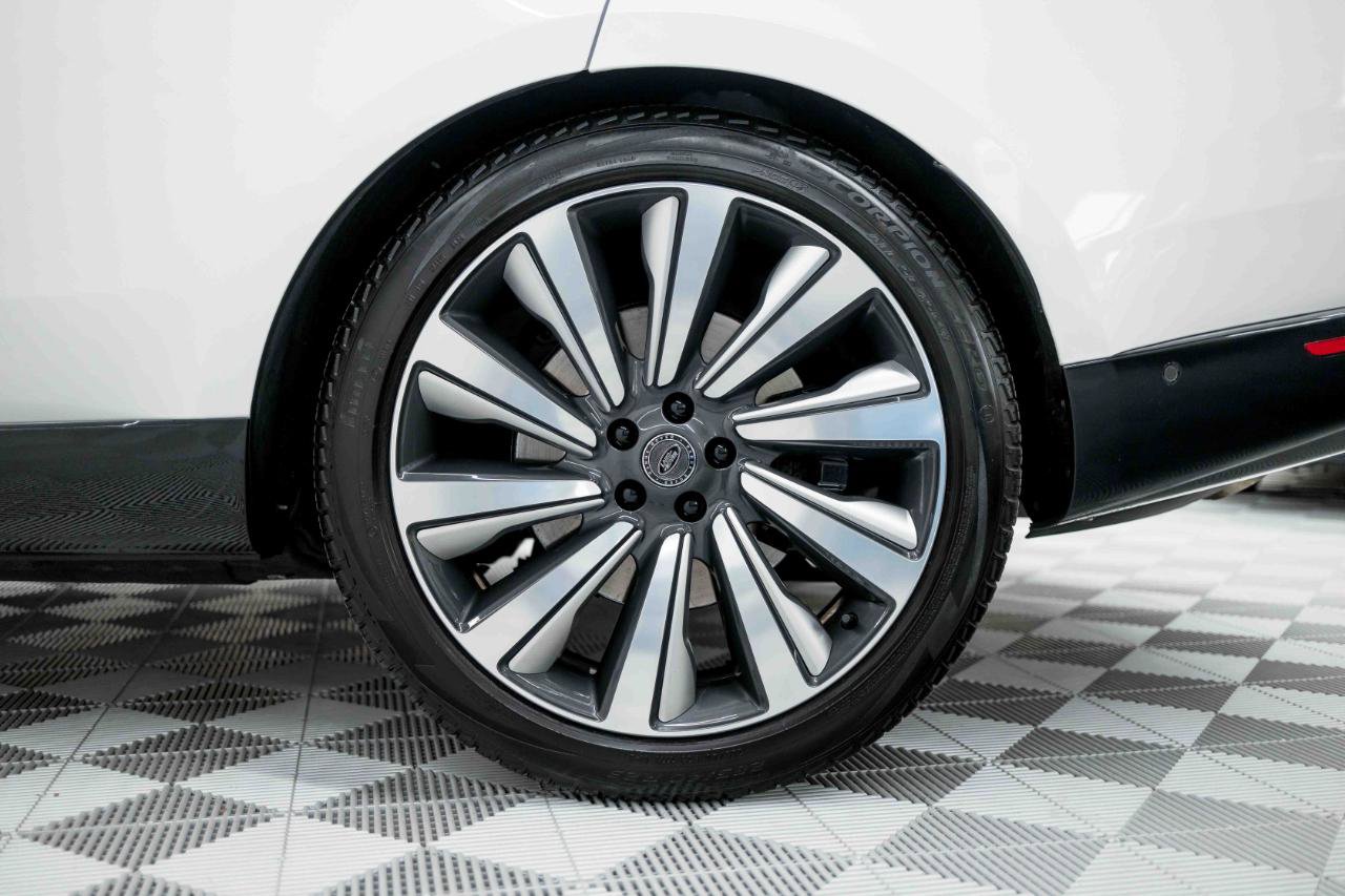 2024 Land Rover Range Rover SV