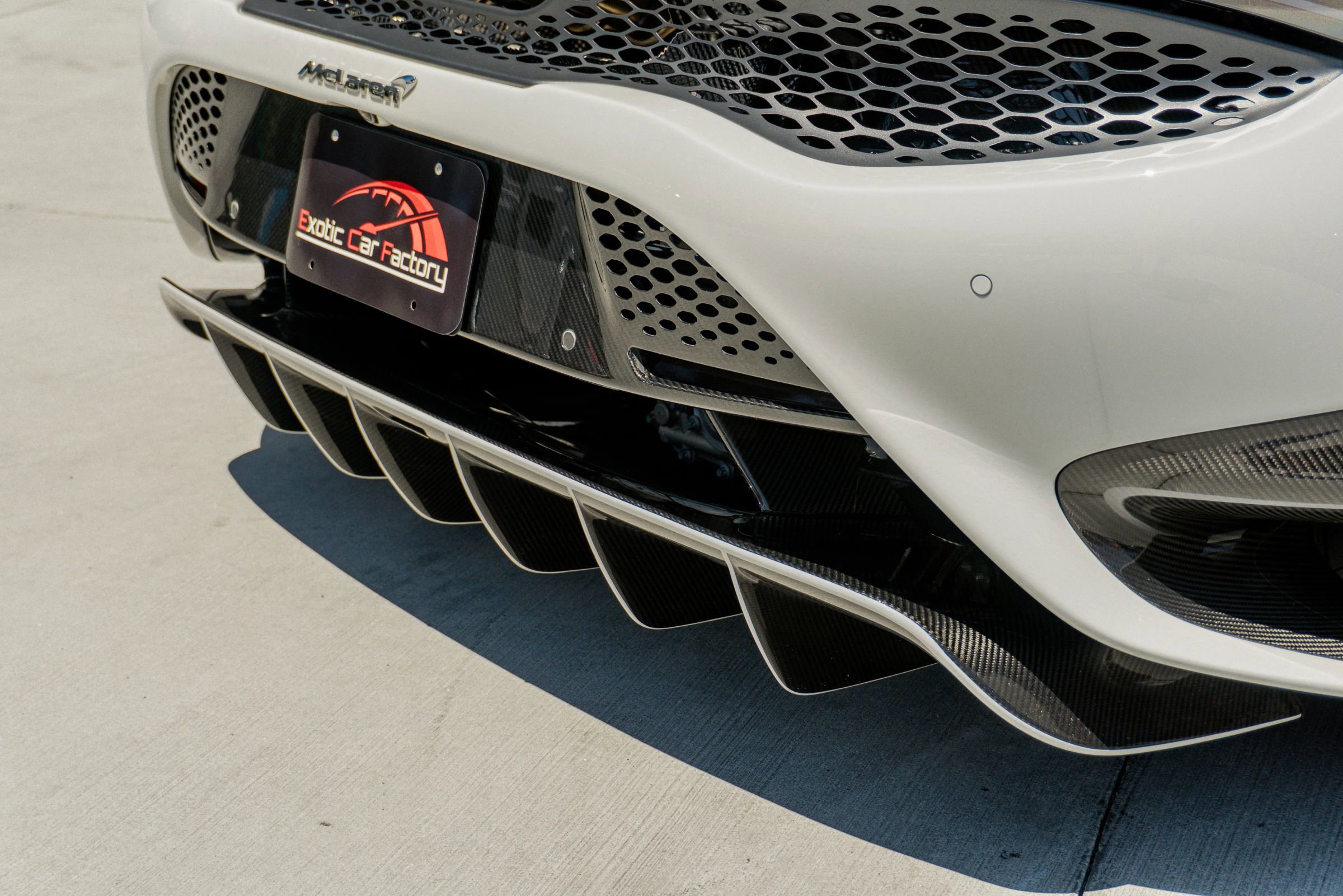 Used 2022 McLaren 765LT photo 49