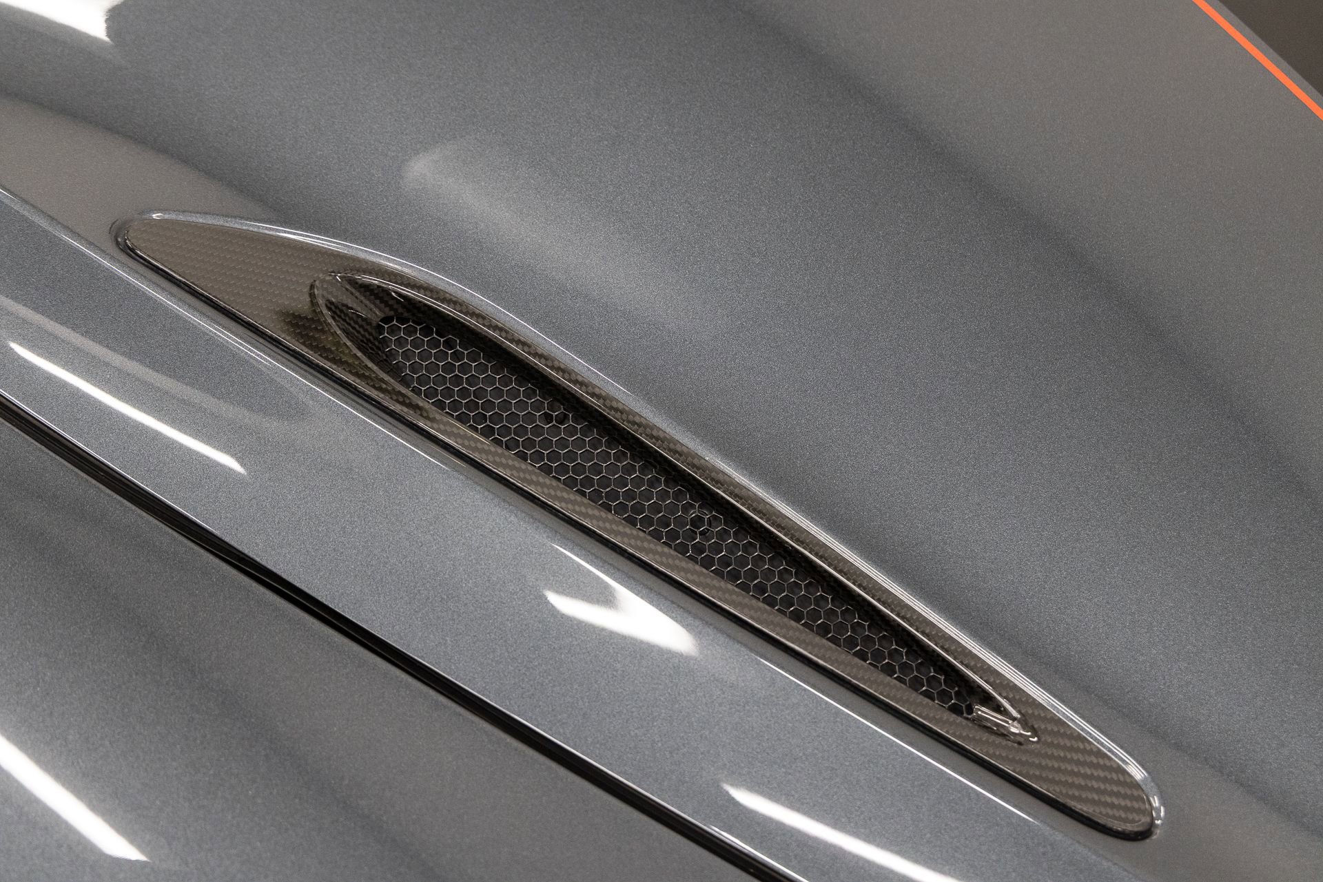 Used 2018 McLaren 720S Performance photo 26