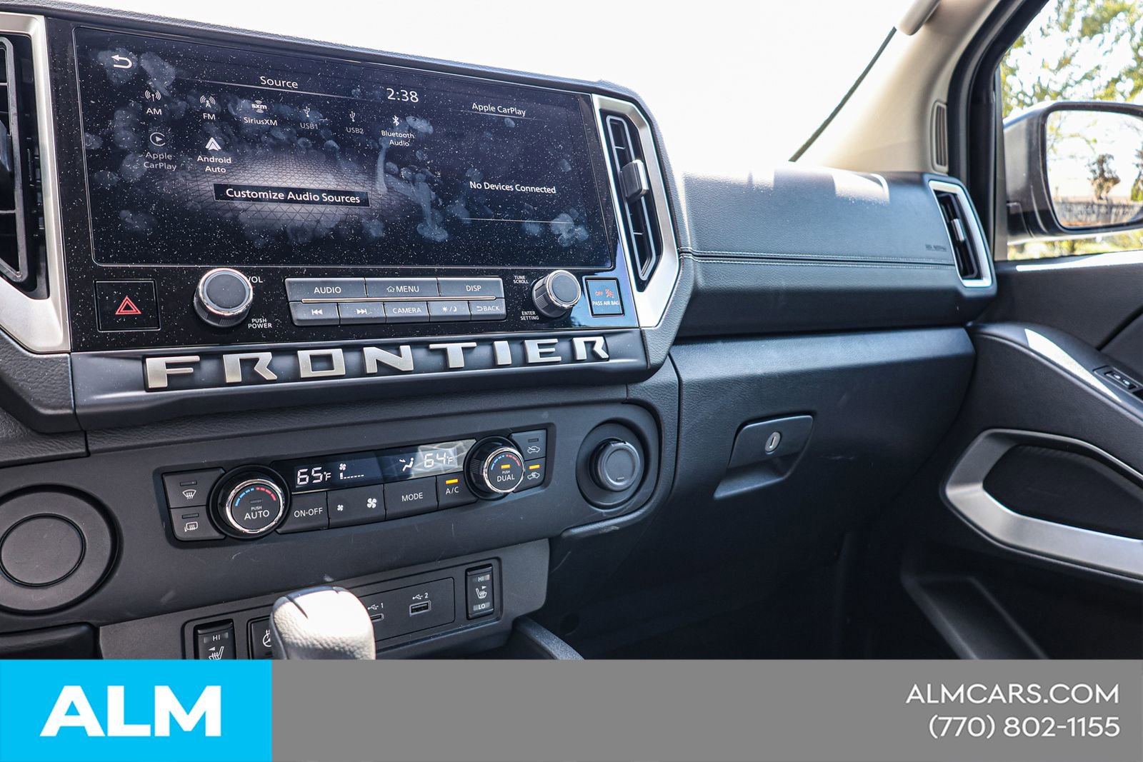 2025 Nissan Frontier SV