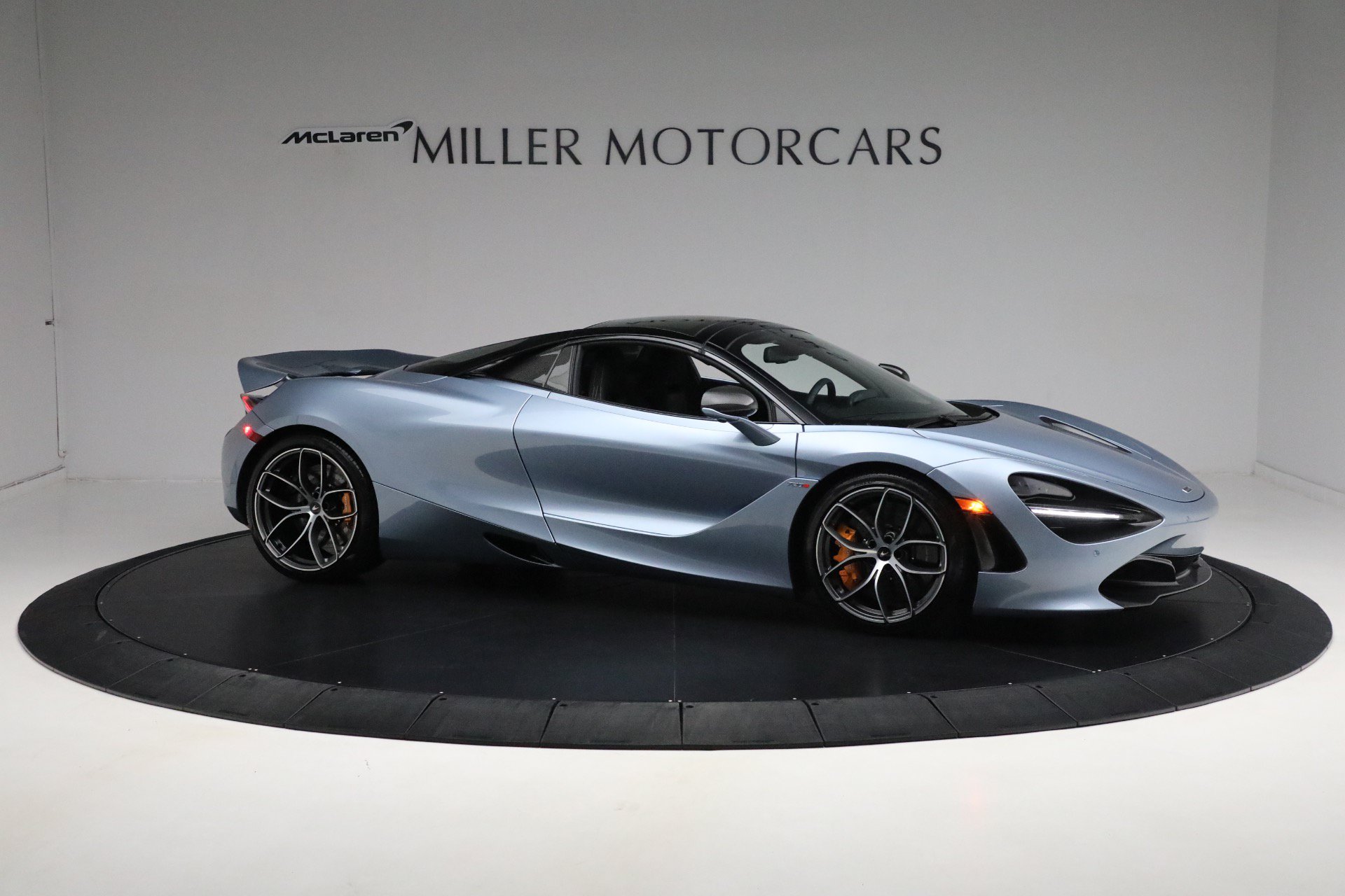 Used 2023 McLaren 720S Performance photo 34