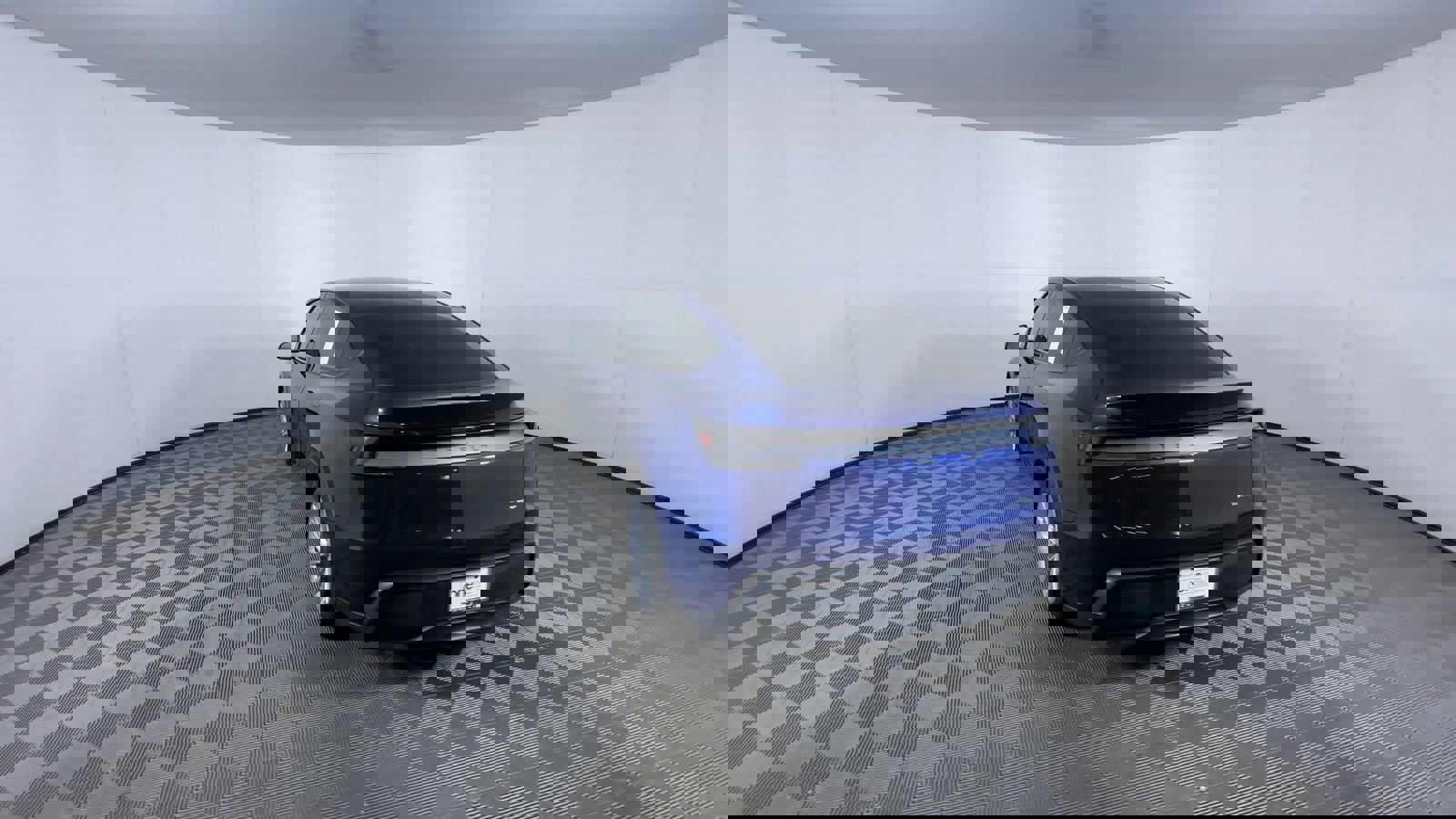 2026 Tesla Model Y AWD