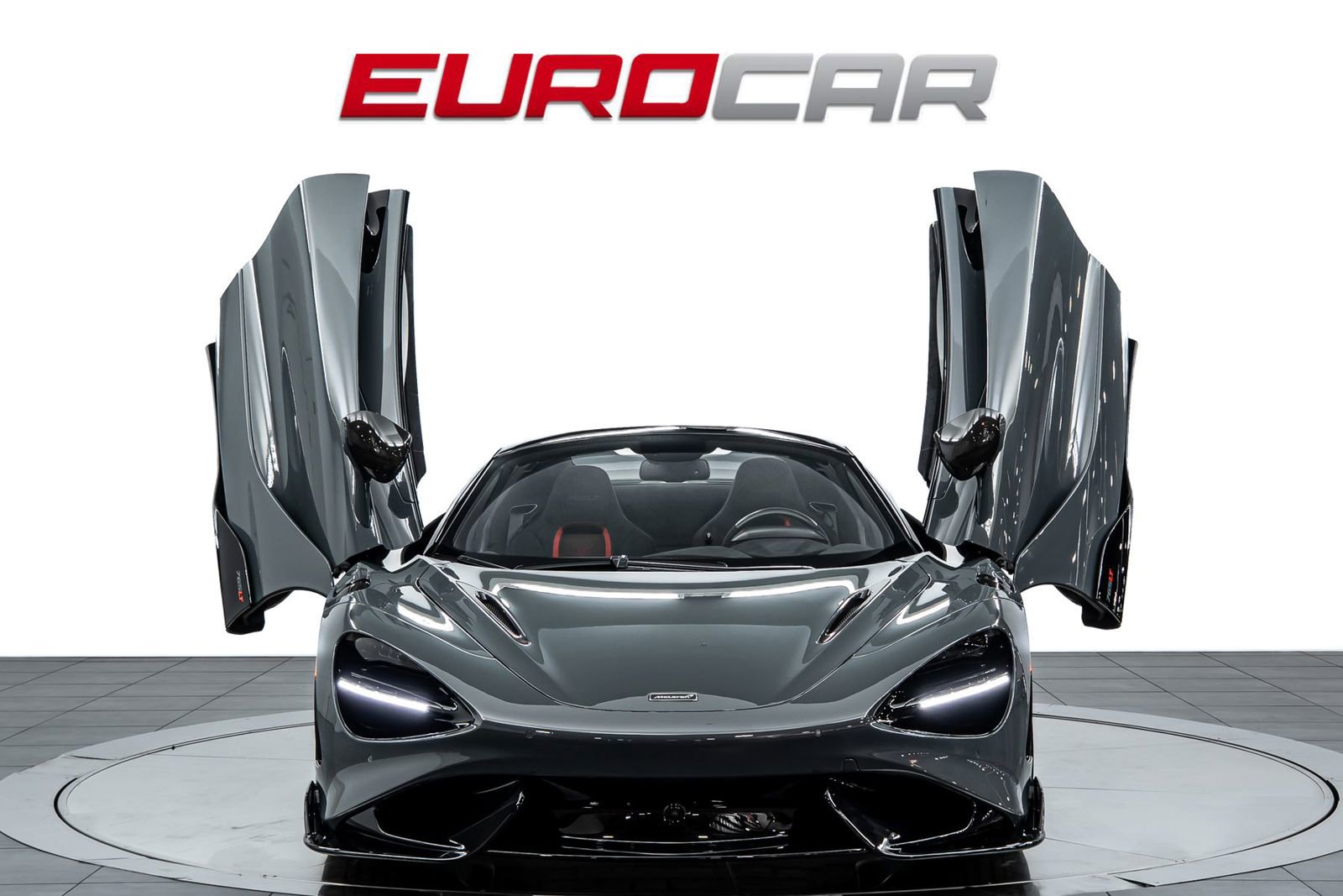 Used 2022 McLaren 765LT photo 11